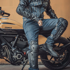 Combo Rodilleras y coderas Certificadas Scoyco K26 + Guantes Certificados scoyco Mc122