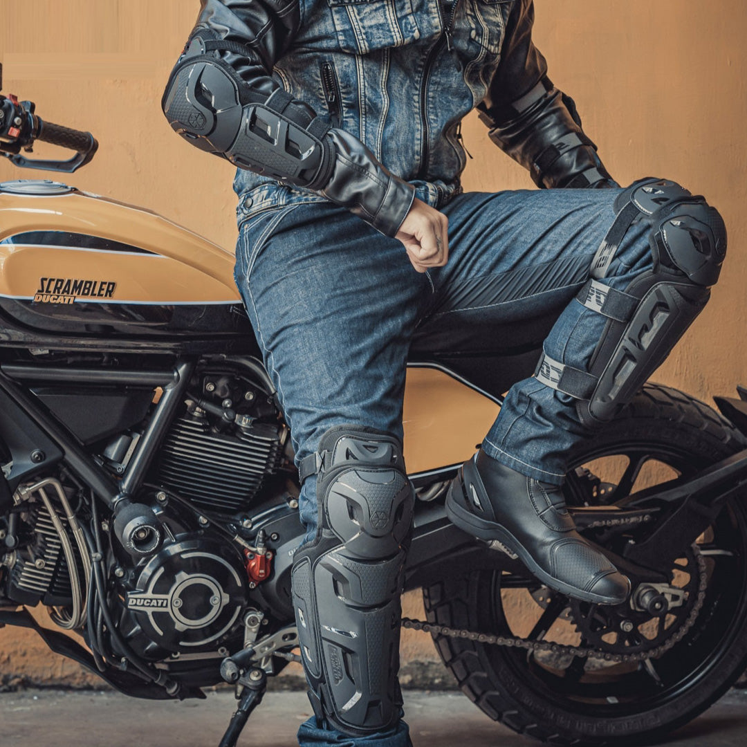 Kit de Rodilleras y coderas certificadas Scoyco K26H26